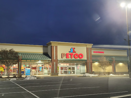 Pet Supply Store «Petco Animal Supplies», reviews and photos, 8909 Branch Ave d, Clinton, MD 20735, USA