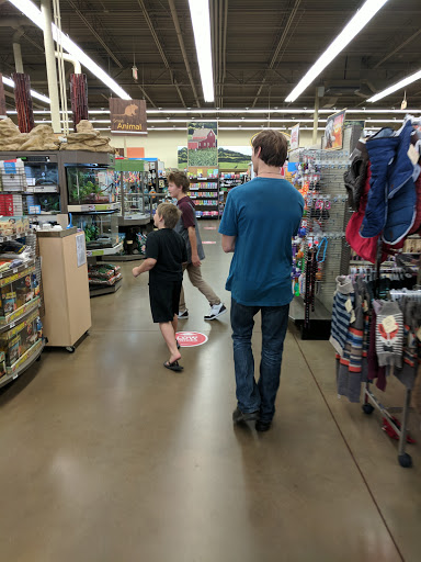 Pet Supply Store «Petco Animal Supplies», reviews and photos, 2210 N Eagle Rd, Meridian, ID 83646, USA