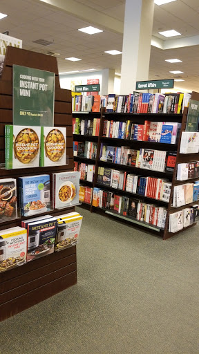 Book Store «Barnes & Noble», reviews and photos, 614 S Meadow St, Ithaca, NY 14850, USA