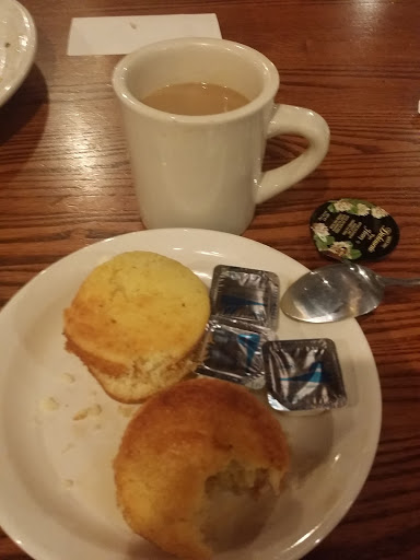 American Restaurant «Cracker Barrel Old Country Store», reviews and photos, 6699 S Semoran Blvd, Orlando, FL 32822, USA