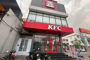 KFC Bến Lức image