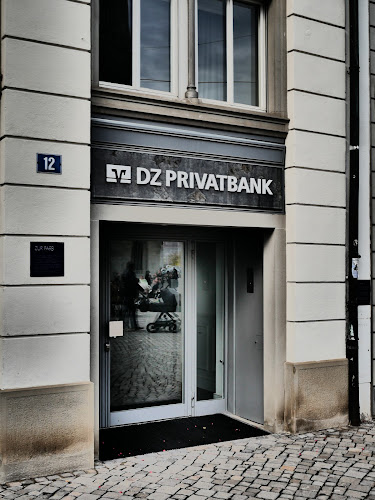 Rezensionen über DZ PRIVATBANK (Schweiz) AG in Zürich - Bank