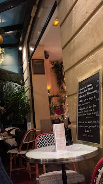 Atmosphère du Restaurant français La Terrasse des Archives à Paris - n°15