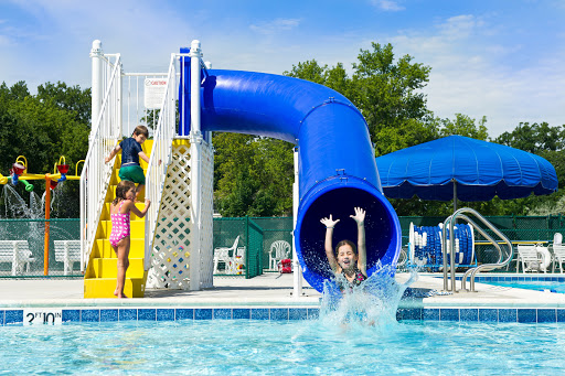 Recreation Center «Lillian L. Lutz Recreation Center», reviews and photos, 1195 Half Day Rd, Highland Park, IL 60035, USA