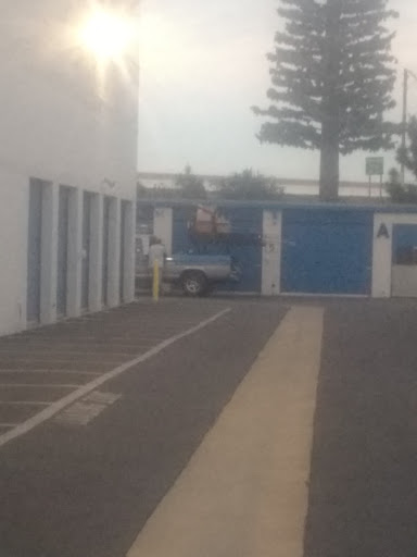 Self-Storage Facility «US Storage Centers», reviews and photos, 14528 Edwards St, Westminster, CA 92683, USA