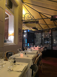 Atmosphère du Restaurant français Restaurant Brigitte à Paris - n°18