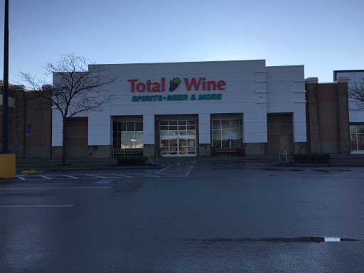 Wine Store «Total Wine & More», reviews and photos, 11 Mystic View Rd, Everett, MA 02149, USA