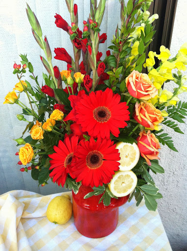 Florist «Ferrari Florist and Gifts», reviews and photos, 345 Soquel Ave, Santa Cruz, CA 95062, USA