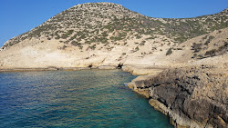 Bo Beach'in fotoğrafı düz bir kıyı şeridi ile birlikte