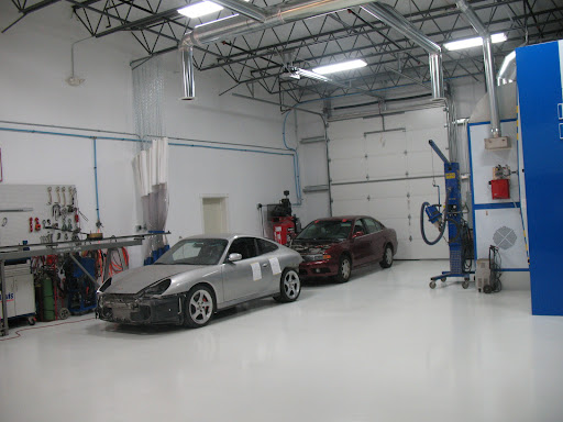 Auto Body Shop «J.A.W. Auto, L.L.C.», reviews and photos, 1391 Industrial Dr C, Lake in the Hills, IL 60156, USA