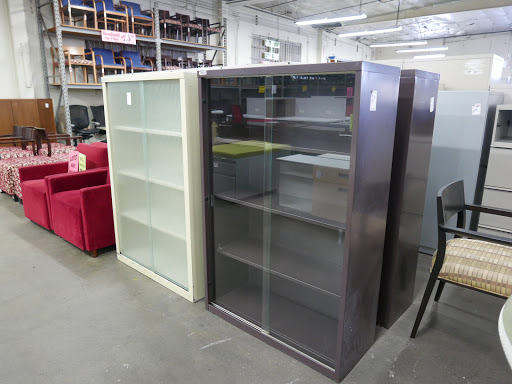 Used Office Furniture Store «TR Trading Company», reviews and photos, 15604 S Broadway, Gardena, CA 90248, USA