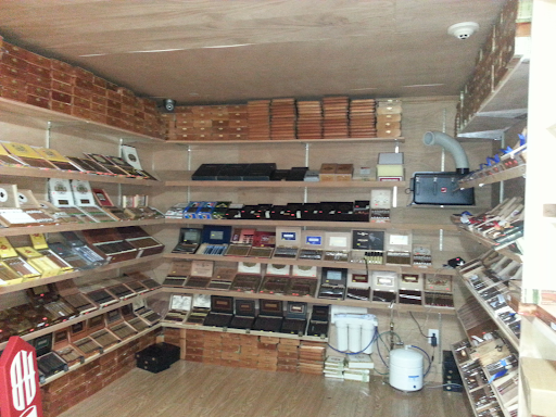Cigar Shop «Hoboken Smoke Shop», reviews and photos, 614 Washington St, Hoboken, NJ 07030, USA