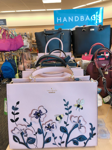 Department Store «Nordstrom Rack Burbank Empire Center», reviews and photos, 1601 N Victory Pl, Burbank, CA 91502, USA