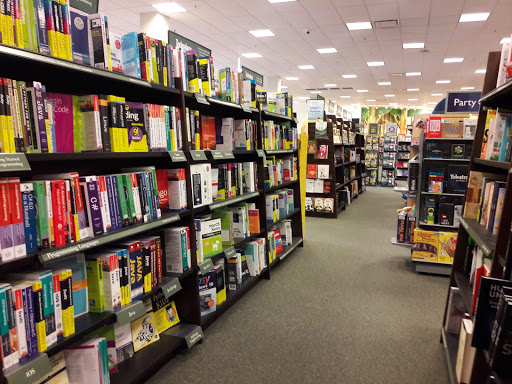 Barnes & Noble image
