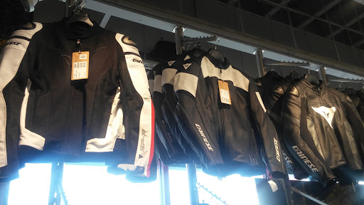 Motorcycle Parts Store «Cycle Gear», reviews and photos, 8337 W Bell Rd #101, Peoria, AZ 85382, USA