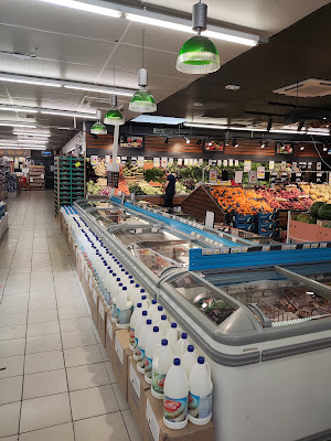 Yemek Market à Valenton
