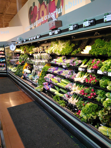 Grocery Store «Hannaford Supermarket», reviews and photos, 255 Warner Blvd, Taunton, MA 02780, USA