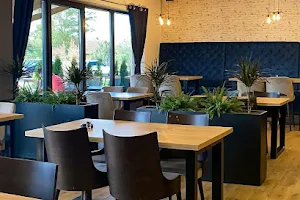 Cafe & Restaurant Stanica image