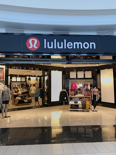 Sportswear Store «lululemon», reviews and photos, 8702 Keystone Crossing #21, Indianapolis, IN 46240, USA