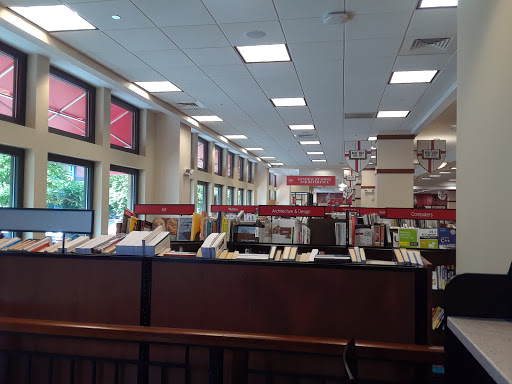 Book Store «Barnes and Noble», reviews and photos, 625 Monroe St NE, Washington, DC 20017, USA
