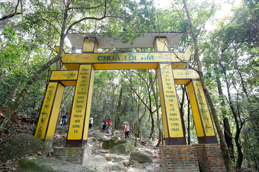 Chùa Lôi Âm Thượng