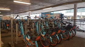 Blue-bike Antwerpen Berchem (Back of station)