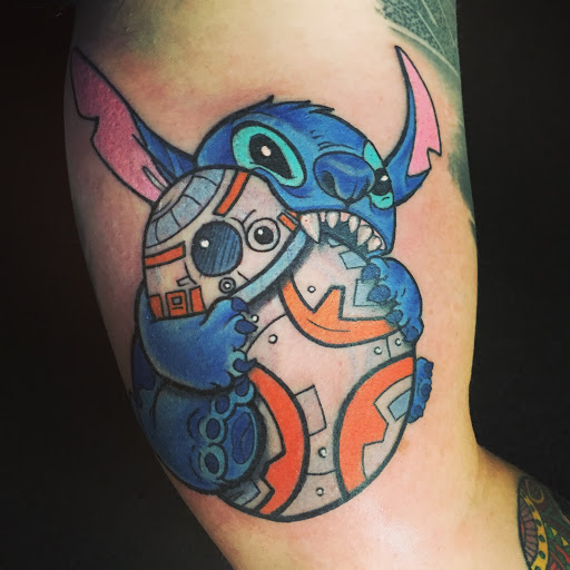 Tattoo Shop «Dharma Tattoo Studio», reviews and photos, 40 Curtiss Pkwy, Miami Springs, FL 33166, USA