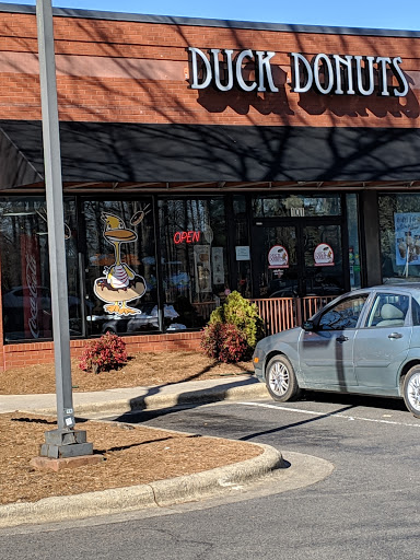 Donut Shop «Duck Donuts», reviews and photos, 100 Wrenn Dr #101, Cary, NC 27511, USA