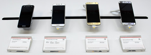 Cell Phone Store «Verizon Wireless and FiOS Retailer- Im Wireless - North Andover», reviews and photos, 435 Winthrop Ave, Lawrence, MA 01843, USA