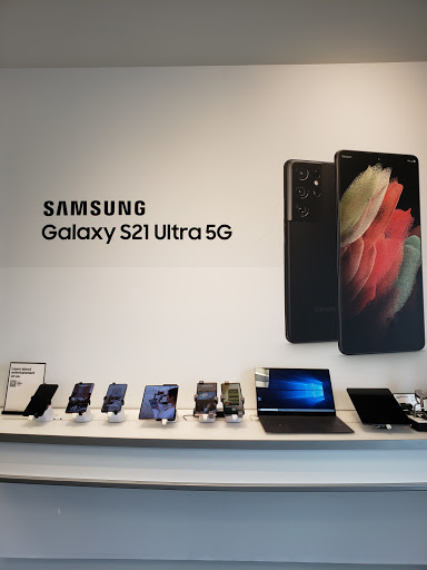 Cell Phone Store «Verizon», reviews and photos, 70 Worcester-Providence Turnpike, Millbury, MA 01527, USA