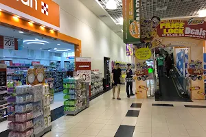 Giant Hypermarket - Tampines image
