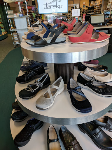 Shoe Store «Schuler Shoes: Burnsville», reviews and photos, 921 County Rd 42 W, Burnsville, MN 55306, USA
