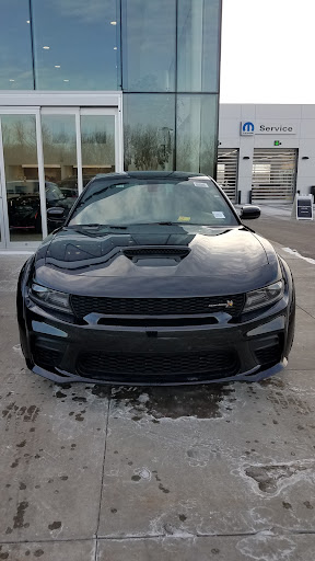 Car Dealer «Coon Rapids Chrysler Dodge Jeep Ram», reviews and photos, 10541 Woodcrest Dr NW, Coon Rapids, MN 55433, USA