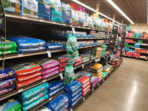 Pet Supply Store «Petco Animal Supplies», reviews and photos, 1945 W Palmetto St #250, Florence, SC 29501, USA