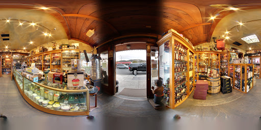 Liquor Store «Old Oaks Liquor», reviews and photos, 3006 Thousand Oaks Blvd, Thousand Oaks, CA 91362, USA