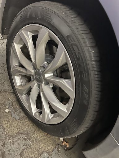 Auto Parts Store «Pep Boys Auto Parts & Service», reviews and photos, 425 Sunrise Hwy, Patchogue, NY 11772, USA