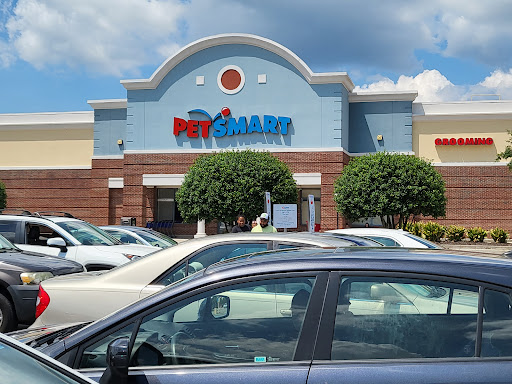 PetSmart, 1236 Greenbrier Pkwy, Chesapeake, VA 23320, USA, 
