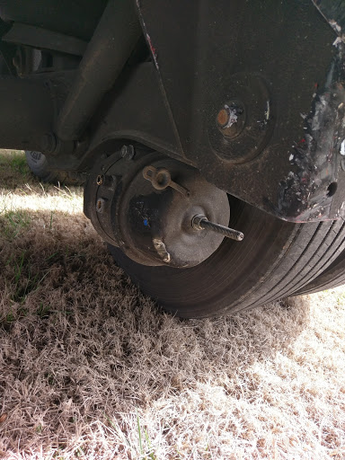 Towing Service «Portland Collision Center», reviews and photos, 412 TN-52, Portland, TN 37148, USA