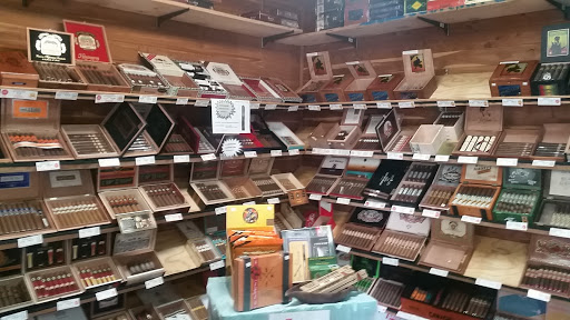 Tobacco Shop «Smoker Friendly Discount Tobacco #21», reviews and photos, 2300 Wabash Ave, Terre Haute, IN 47807, USA