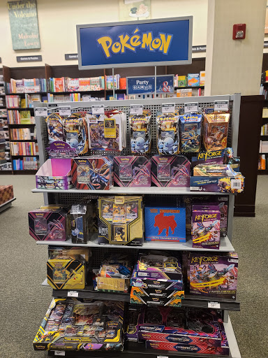 Book Store «Barnes & Noble», reviews and photos, 55 Parsonage Rd, Edison, NJ 08837, USA