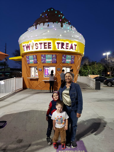Ice Cream Shop «Twistee Treat Tidwell», reviews and photos, 7500 W Tidwell Rd, Houston, TX 77040, USA