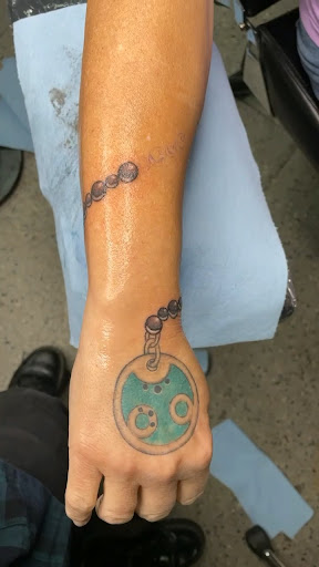 Tattoo Shop «Bold Stroke Tattoo Studios», reviews and photos, 831 W Jefferson Blvd, Dallas, TX 75208, USA