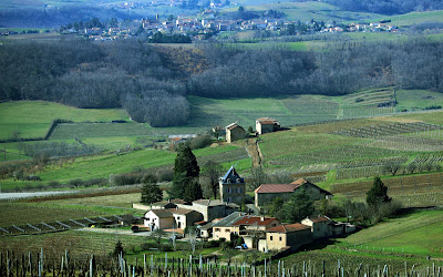 Saint Laurent d'Oingt à Val d'Oingt