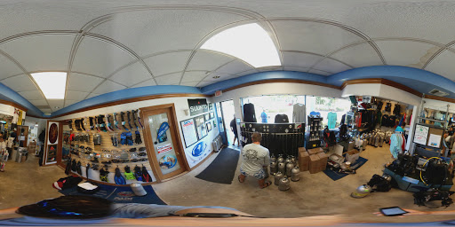 Dive Shop «Sea Experience Glassbottom Snorkel and Dive Tours», reviews and photos, 801 Seabreeze Blvd, Fort Lauderdale, FL 33316, USA