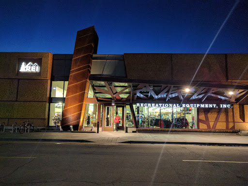 Camping Store «REI», reviews and photos, 1789 28th St, Boulder, CO 80301, USA