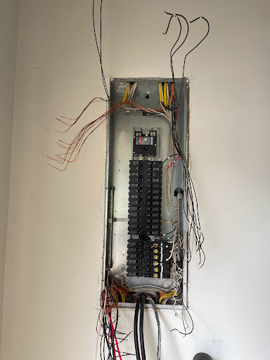 Electrician «Livewire Electrical Charlotte Electricians», reviews and photos, 1409 East Blvd, Charlotte, NC 28203, USA