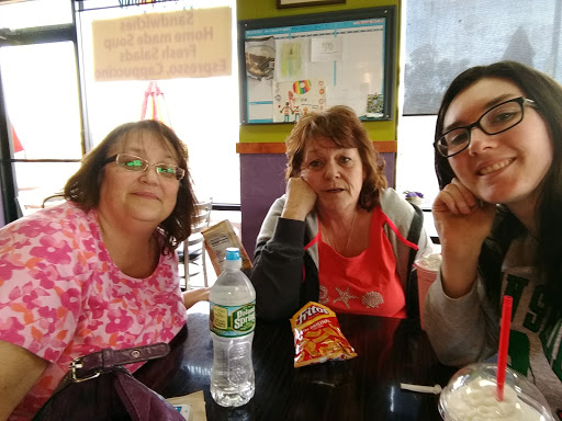 Donut Shop «Rainbow Donuts Cafe & Deli», reviews and photos, 3831 E Thunderbird Rd, Phoenix, AZ 85032, USA