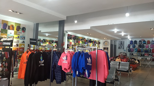 Ochenta y Uno | Outlet Sneaker Store