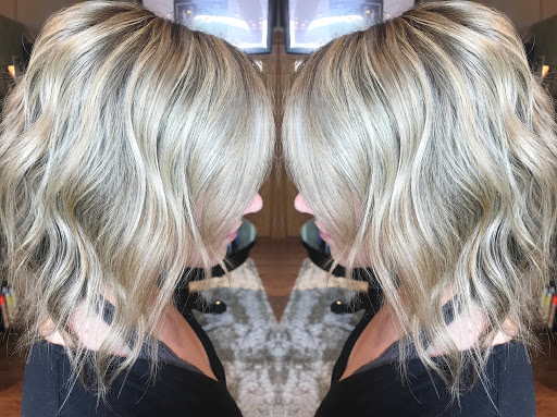 Hair Salon «The Vault Boutique Hair Lounge», reviews and photos, 1009 1st St #203, Snohomish, WA 98290, USA