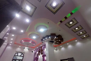 فندق تاج السلام السياحي image